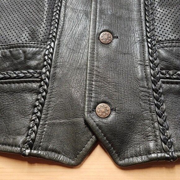 Moto Mod Black Button Front Adjustable Lace Up Sides Motorcycle Riding Vest - Picture 11 of 13